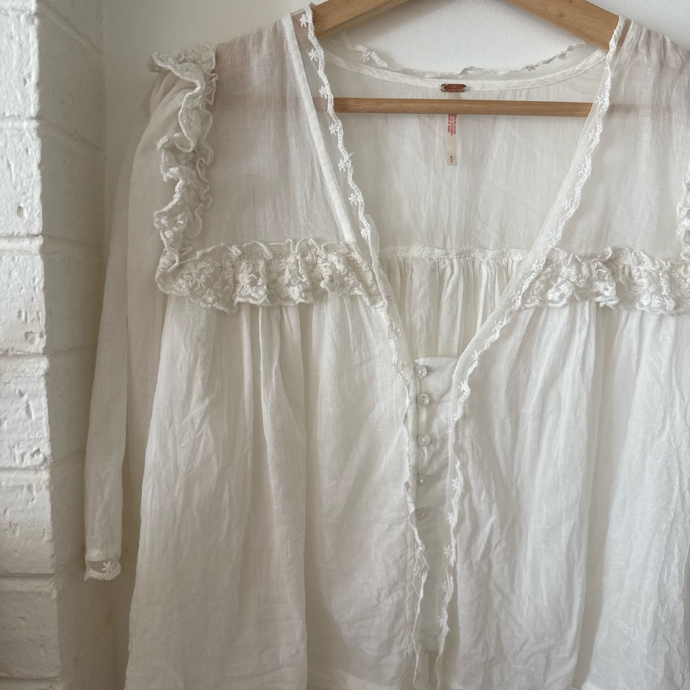 Free People white lace blouse - Picture 2 of 2